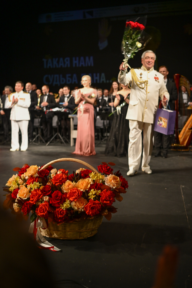 Такая нам судьба дана. Гала-концерт ко дню рождения народного артиста Виктора Бобкова — фото 4