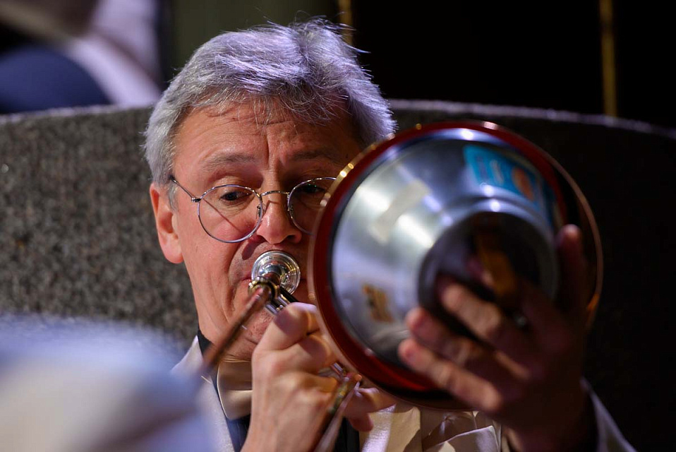 Концерт Государственного камерного оркестра джазовой музыки имени Олега Лундстрема, Международный фестиваль "Джаз в филармонии", 9 Ноября 2024г. — фото 5