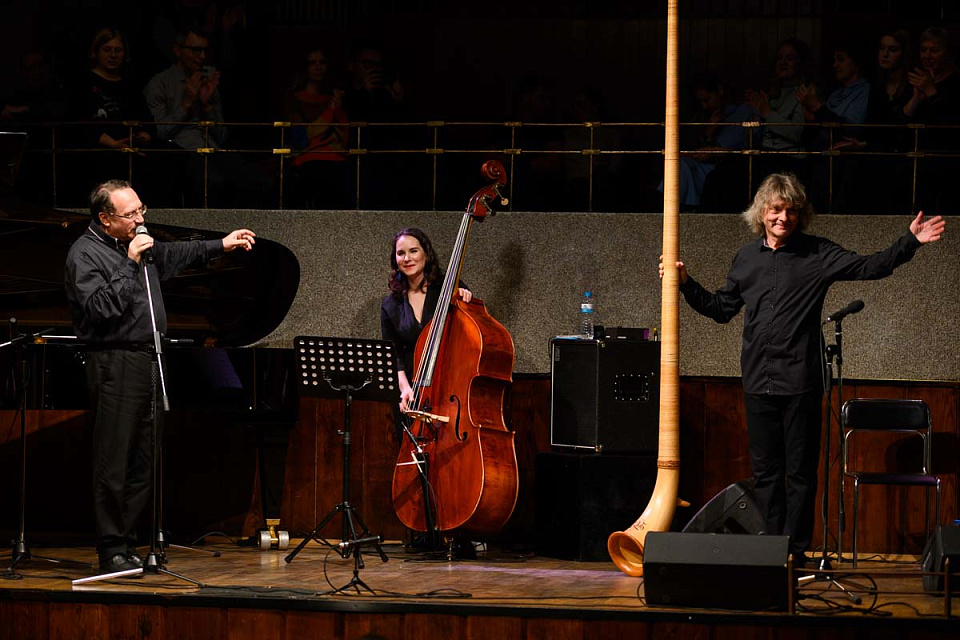 Фестиваль "Джаз в филармонии": ШИЛКЛОПЕР - КРАМЕР - ЧЕРНАКОВА, 11 Ноября 2023г. — фото 11