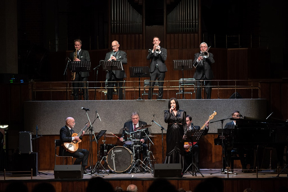 XIX Международный фестиваль "Джаз в филармонии". Ансамбль "Уральский диксиленд" (Челябинск), 11 Ноября 2022г. — фото 14