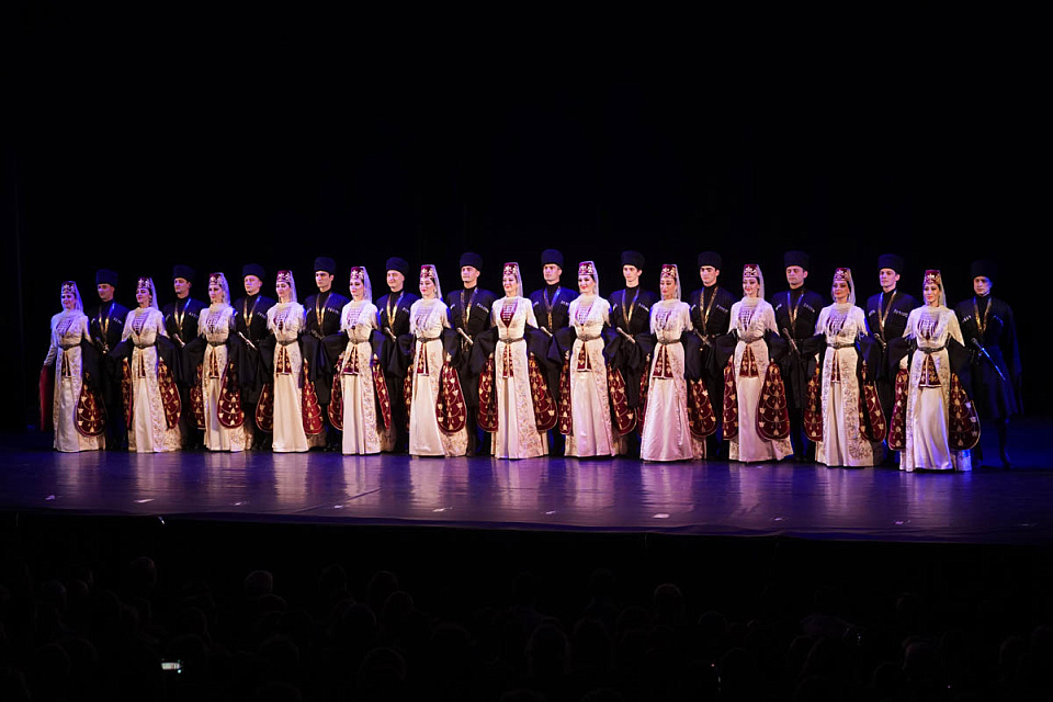 «Русская музыка на Балтике» завершилась праздником танца и души, 16 Июня 2022г. — фото 4