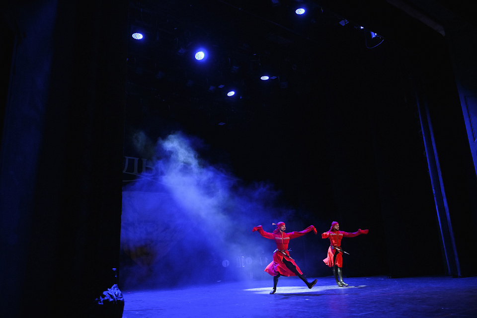 Танцевальный ансамбль «Нальмэс». «Русская музыка на Балтике» — фото 26