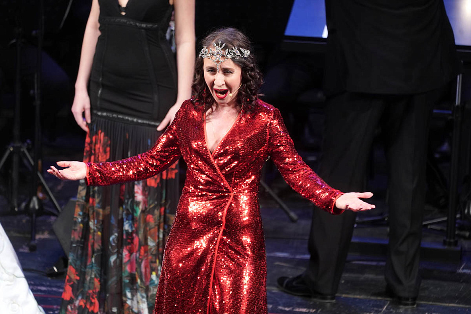 В Драмтеатре состоялся грандиозный гала-концерт «Опера, оперетта, мюзикл...», 12 Мая 2021г. — фото 90