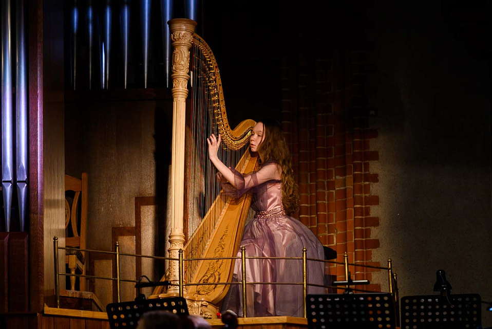 Симфонический концерт "Музыкальная сборная России": Оркестр филармонии и солисты Санкт-Петербургского Дома музыки, 23 Ноября 2024г. — фото 4