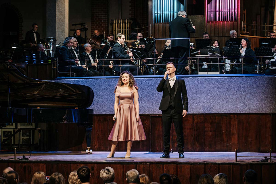 Гала-концерт Ко Дню артиста «Святая к музыке любовь...», Концертный духовой оркестр и солисты филармонии, 17 Января 2026г. — фото 18