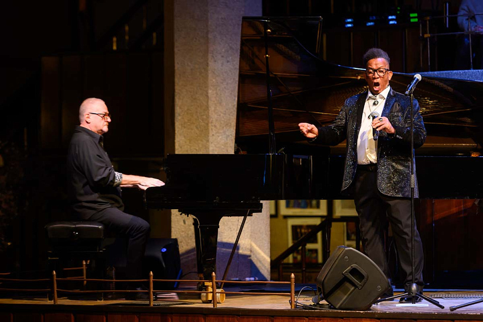 Стивен Митчелл и Джем-бенд Максима Пиганова, Международный фестиваль "Джаз в филармонии", 18 Ноября 2025г. — фото 8