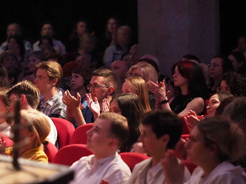 Концерт «ФРЭНК СИНАТРА»,абонемент «Арт-проект Александра Дудницкого» «Молодежной академии искусств» филармонии, 23 Мая 2024г. — фото 6