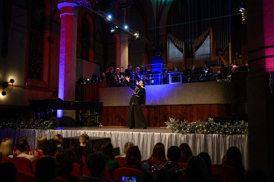 "Золотые хиты джаза", Концертный духовой оркестр и солисты филармонии, 29 Декабря 2025г. — фото 8