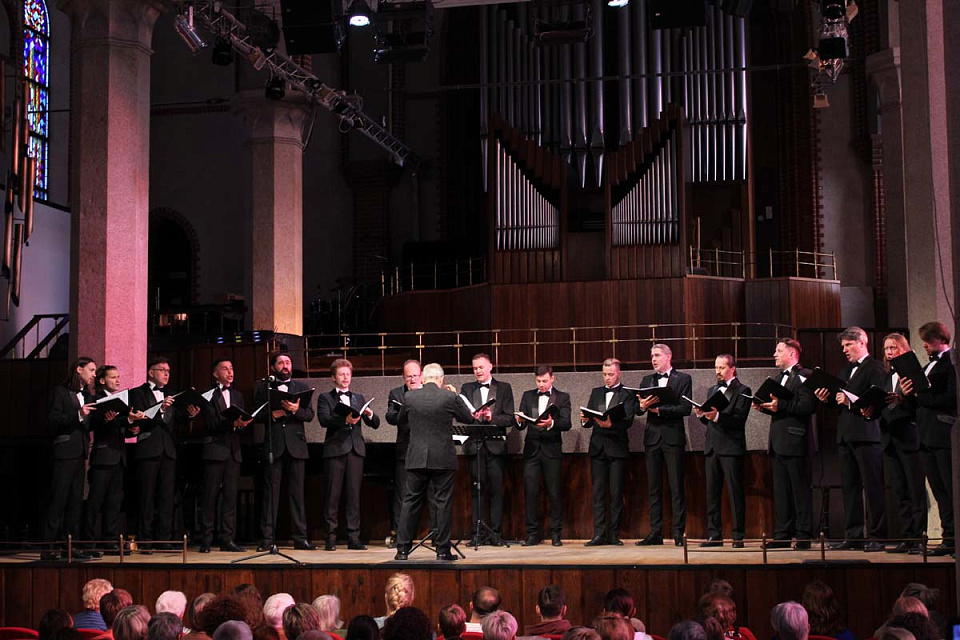 Мужской хор Вологодской филармонии, "Русская музыка на Балтике", 4 Июня 2023г. — фото 2