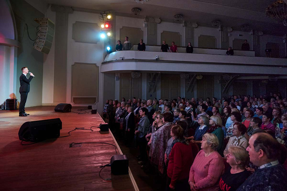 Финальный концерт проекта "Поезд Победы" в исполнении солистов филармонии, Тульского Губернаторского духового оркестра, Тула, 3 Декабря 2025г. — фото 17