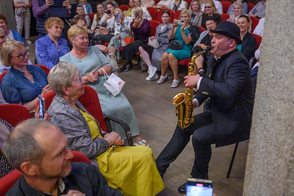 "Бахослужение": Сергей Колесов (саксофоны, Санкт-Петербург), 27 Июля 2023г. — фото 16