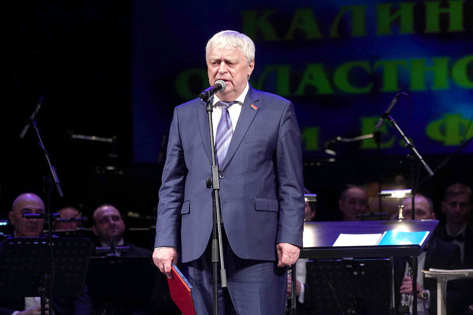 В Драмтеатре состоялся грандиозный гала-концерт «Опера, оперетта, мюзикл...», 12 Мая 2021г. — фото 24