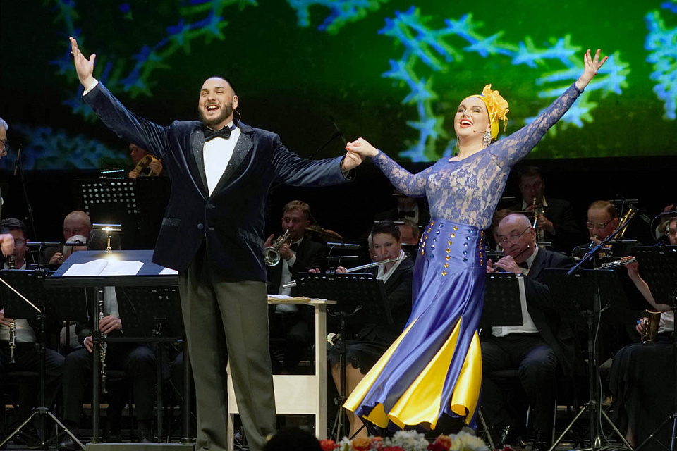 В Драмтеатре состоялся грандиозный гала-концерт «Опера, оперетта, мюзикл...», 12 Мая 2021г. — фото 148