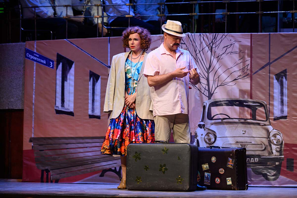 Театрализованное шоу, мюзикл в духе 60-х "А у нас во дворе...", 30 Июня 2024г. — фото 9