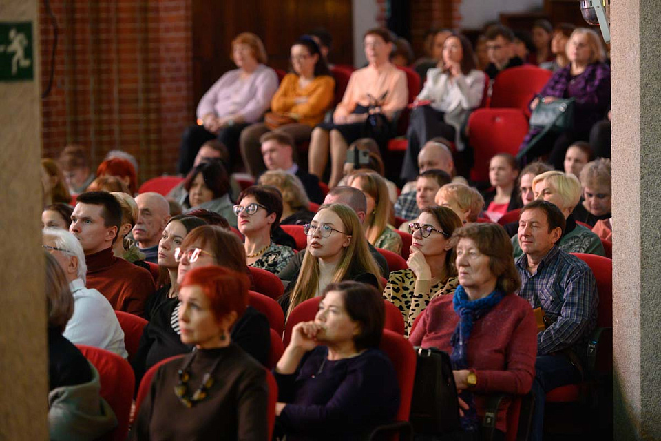 «МУЗЫКАЛЬНАЯ СБОРНАЯ РОССИИ»: Ф. Создателев, В.Вишневский И ОРКЕСТР ФИЛАРМОНИИ, 16 Марта 2024г. — фото 5