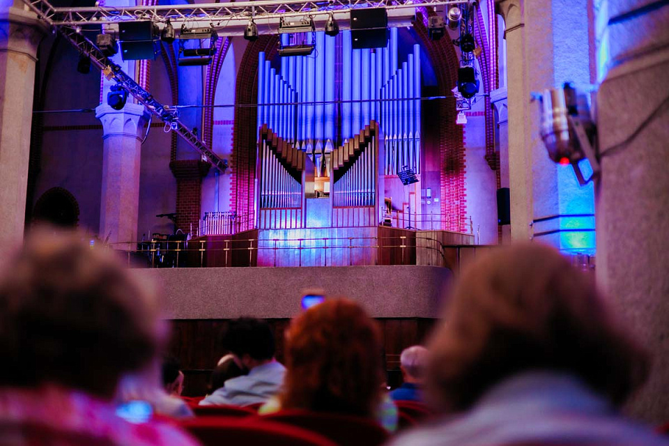 Открытие выставки в малом зале и концерт "Аве Мария" в честь 45-летия Концертного зала филармонии, 22 Августа 2025г. — фото 22