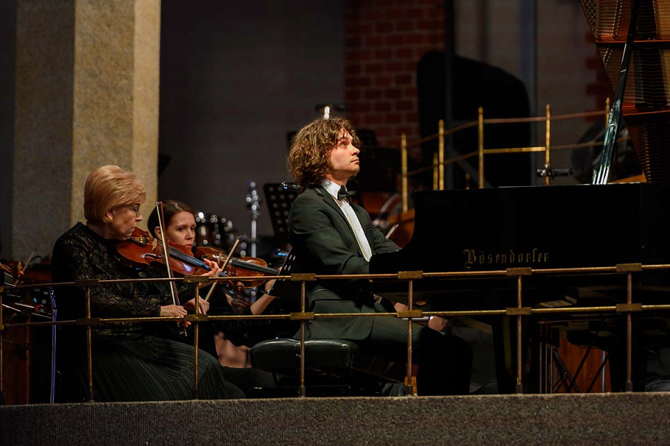 «Музыкальная сборная России»: И.Якушева, И.Кощеев и оркестр филармонии, 25 Марта 2023г. — фото 8