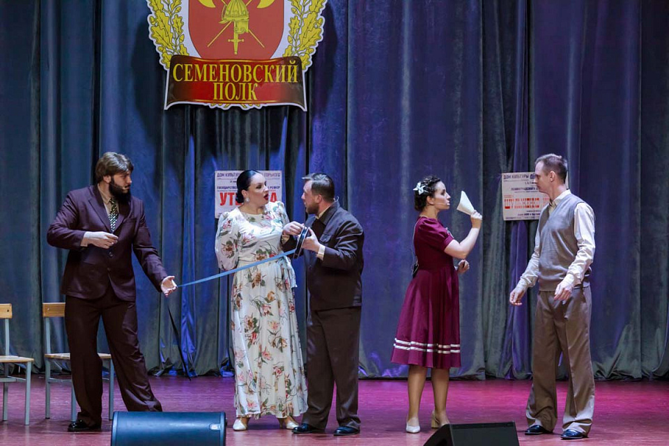 Концерт проекта "Поезд Победы" в исполнении солистов филармонии, Центральный Дом Российской армии, Москва, 22 Сентября 2025г. — фото 2