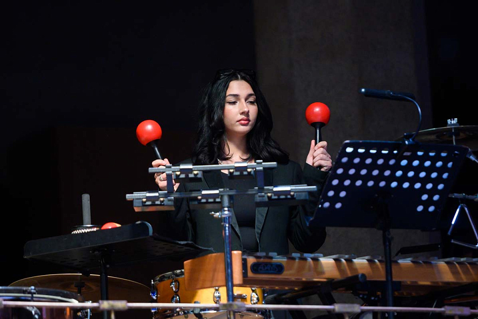 Закрытие фестиваля «Музыкальная весна», Камерный оркестр филармонии, дирижёр Юрий Демидович, солисты В.Лапина, Ф.Катилов, М.Царикова, 30 Марта 2025г. — фото 16