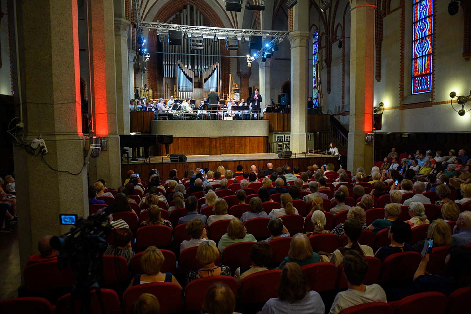 ГАЛА-КОНЦЕРТ «ПОСВЯЩЕНИЕ ЕЛЕНЕ ОБРАЗЦОВОЙ» В ФИЛАРМОНИИ, «РУССКАЯ МУЗЫКА НА БАЛТИКЕ», 26 Мая 2024г. — фото 11