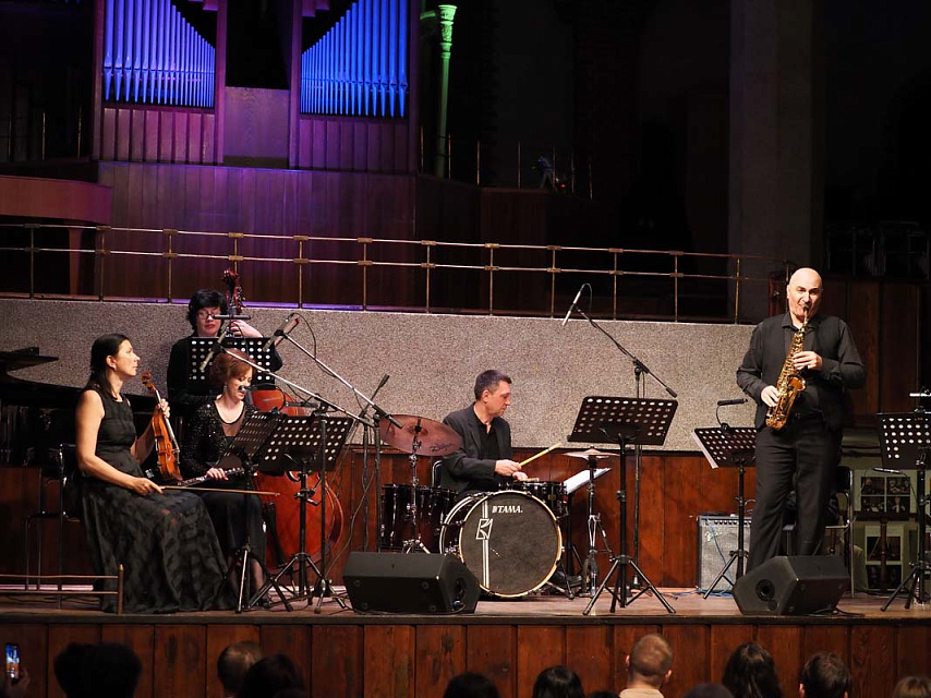 Концерт «ФРЭНК СИНАТРА»,абонемент «Арт-проект Александра Дудницкого» «Молодежной академии искусств» филармонии, 23 Мая 2024г. — фото 3