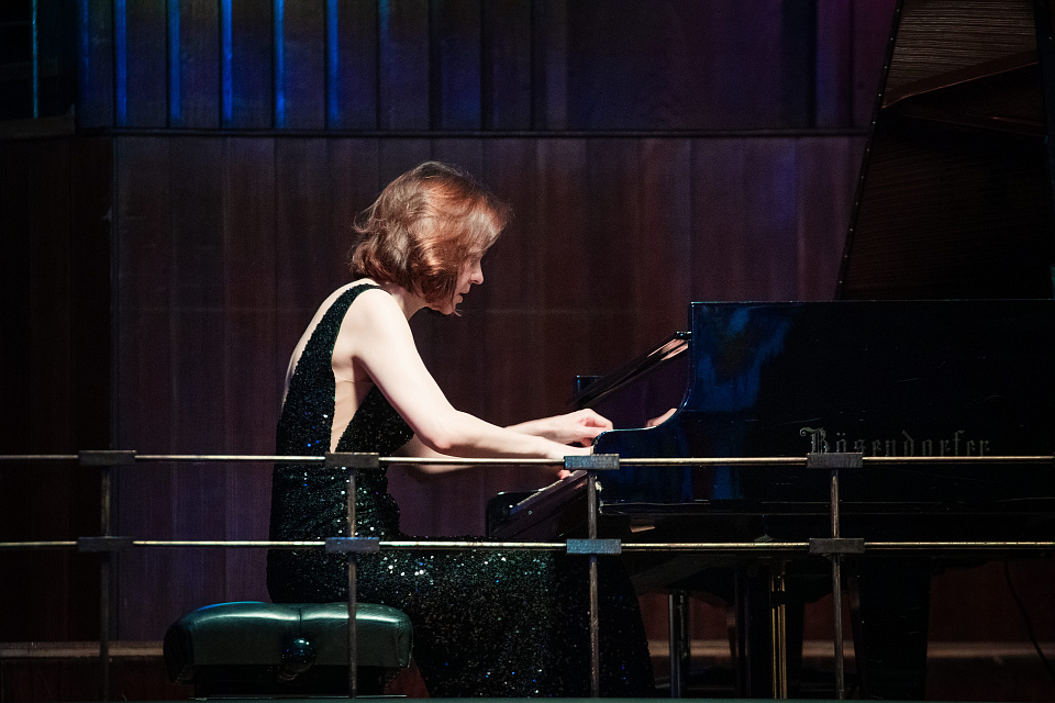 Второй концерт Рахманинова в исполнении Оркестра филармонии и Анны Ушаковой. "Русская музыка на Балтике" — фото 2