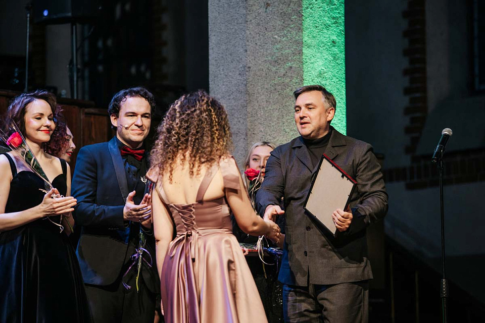 Гала-концерт Ко Дню артиста «Святая к музыке любовь...», Концертный духовой оркестр и солисты филармонии, 17 Января 2026г. — фото 21