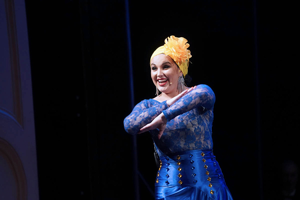 В Драмтеатре состоялся грандиозный гала-концерт «Опера, оперетта, мюзикл...», 12 Мая 2021г. — фото 144