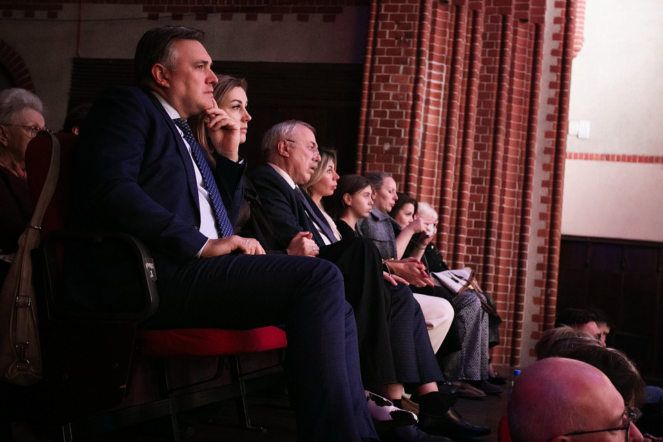 Народный артист России Евгений Князев, Госоркестр России, дирижёр Д.Юровский в проекте «Лебединое озеро», «Русская музыка на Балтике», 7 апреля 2026г. — фото 9