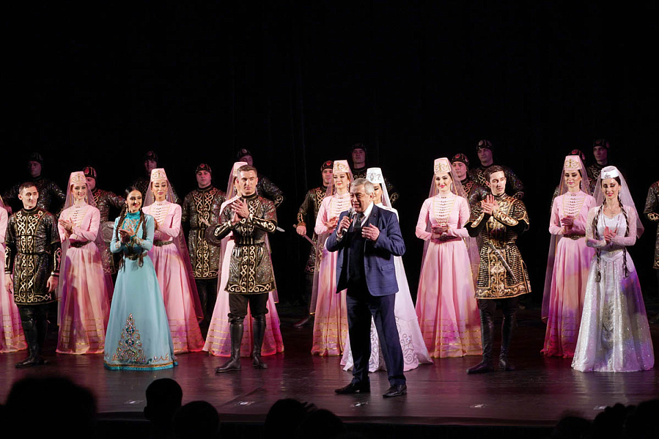 «Русская музыка на Балтике» завершилась праздником танца и души, 16 Июня 2022г. — фото 17