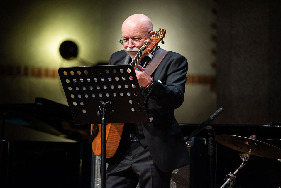 XIX Международный фестиваль "Джаз в филармонии". Вокальный ансамбль "КАМЕРАТА", 12 Ноября 2022г. — фото 11