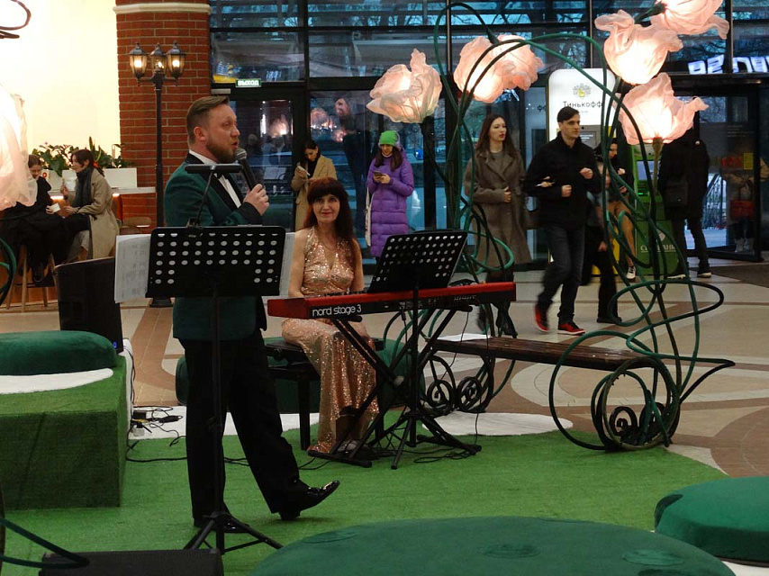 Мини-концерт солистов филармонии в ТРЦ «Европа», 14 Февраля 2024г. — фото 4