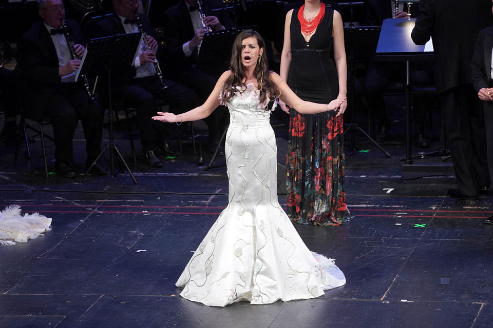 В Драмтеатре состоялся грандиозный гала-концерт «Опера, оперетта, мюзикл...», 12 Мая 2021г. — фото 83