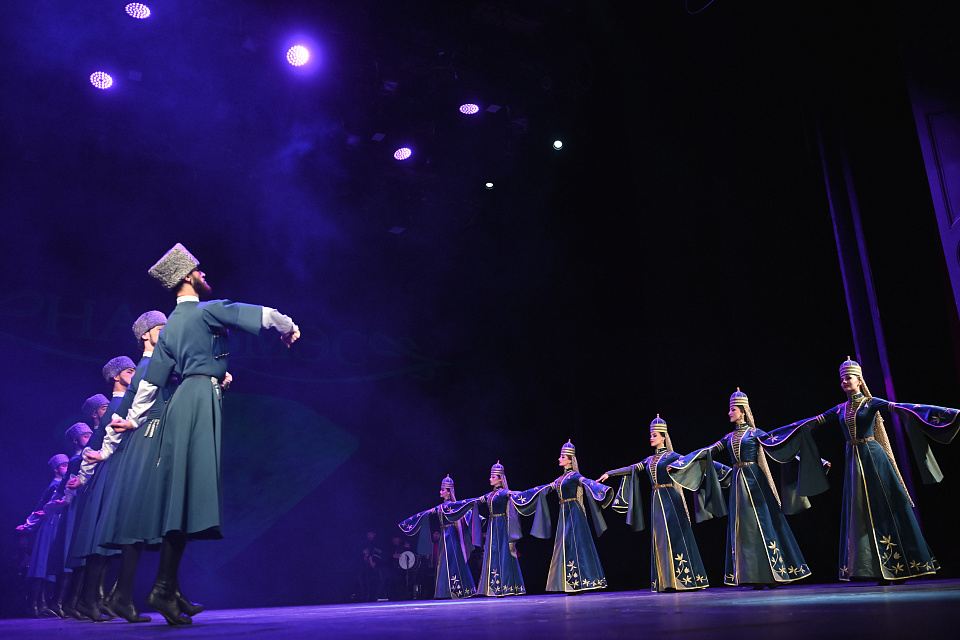 Танцевальный ансамбль «Нальмэс». «Русская музыка на Балтике» — фото 20