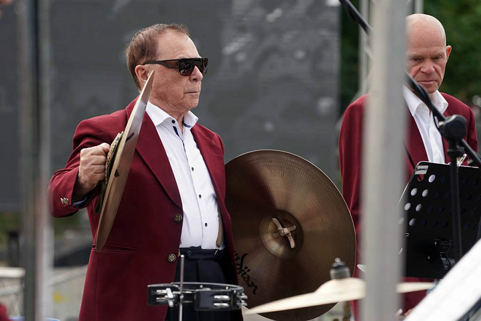 Концертный духовой оркестр принял участие в «Петровскик музыкальных ассамблеях», 12 Июля 2022г. — фото 13