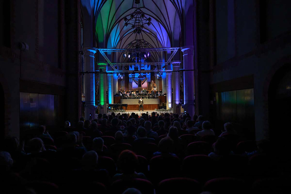 "Новогодний бал у Имре Кальмана" ,Концертный духовой оркестр и солисты филармонии, 28 Декабря 2025г. — фото 3