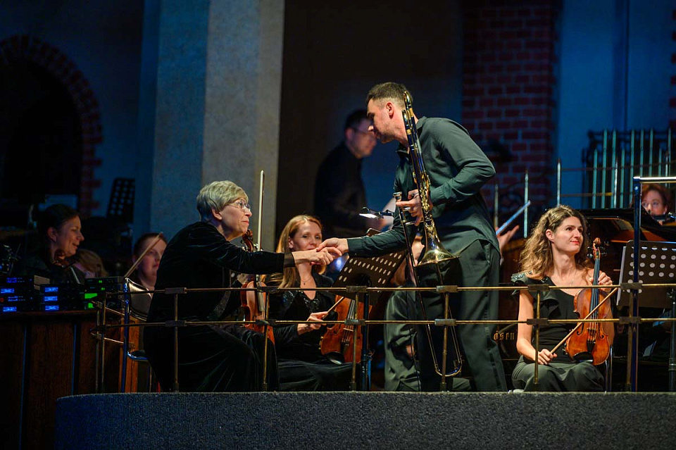 «МУЗЫКАЛЬНАЯ СБОРНАЯ РОССИИ». СИМФОНИЧЕСКИЙ КОНЦЕРТ из цикла к 65-летию Калининградской областной филармонии, 12 Октября 2024г. — фото 14