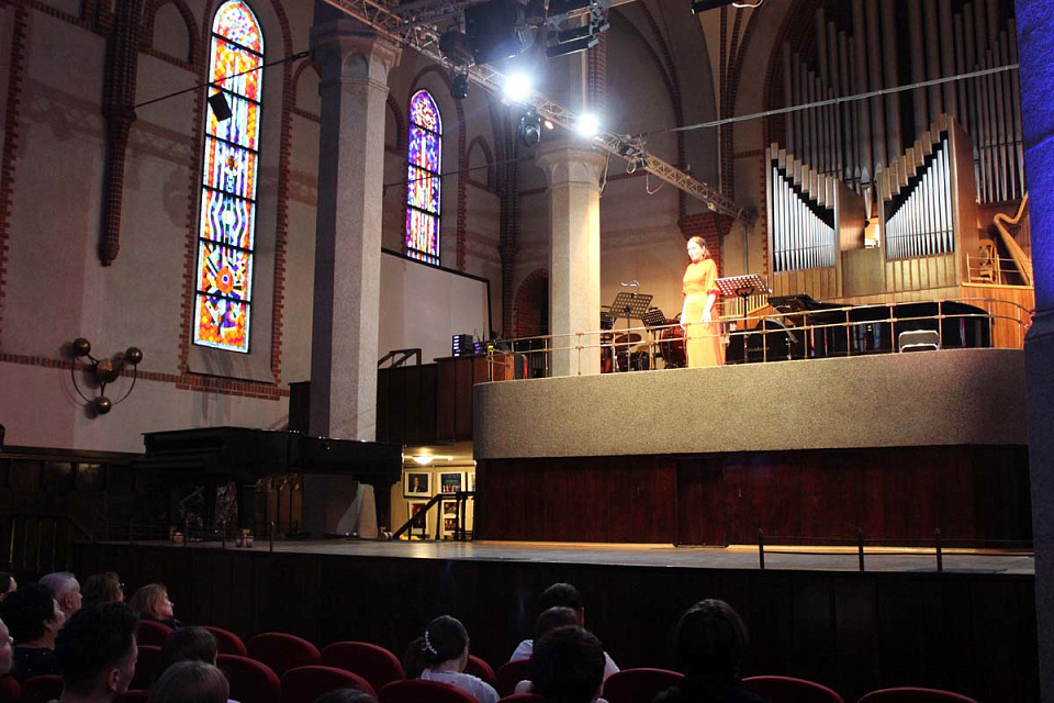 Концерт «ВЕРИСТЫ И НОВЫЙ СТИЛЬ ХХ» из абонемента программы филармонии «Молодежная академия искусств», 16 Мая 2024г. — фото 6