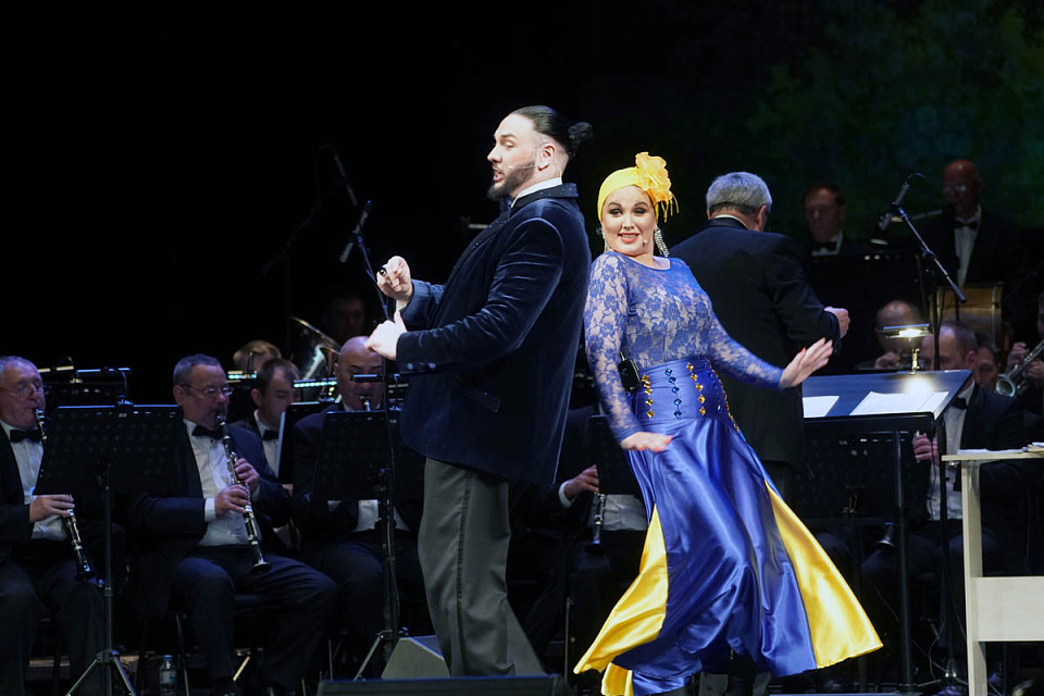 В Драмтеатре состоялся грандиозный гала-концерт «Опера, оперетта, мюзикл...», 12 Мая 2021г. — фото 138