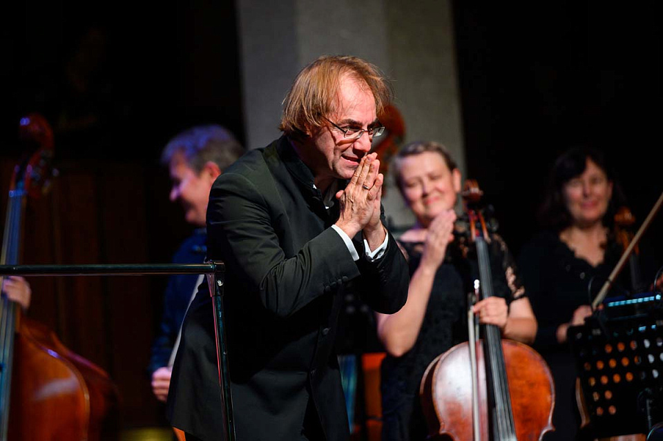 Фабио Мастранджело и Камерный оркестр филармонии, концерт к 65-летию Калининградской областной филармонии, 4 Октября 2024г. — фото 16