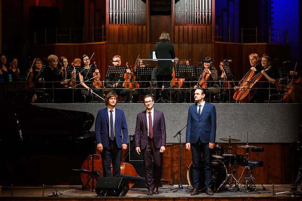 «Русская музыка в джазовых тонах», Камерный оркестр филармонии и Трио А. Маслова, 2 Мая 2025г. — фото 2